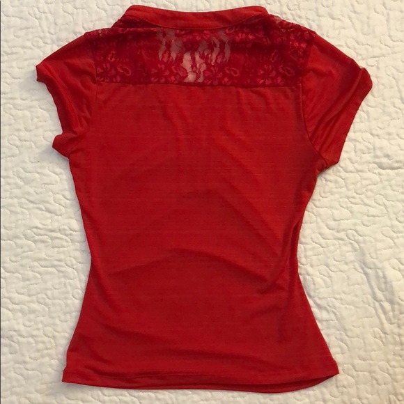 Red top - Picture 5 of 6